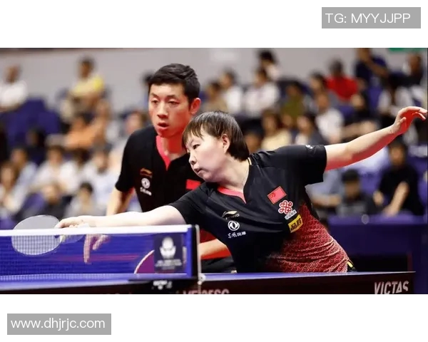 游泳名将的传奇人生与赛场背后的拼搏精神揭秘